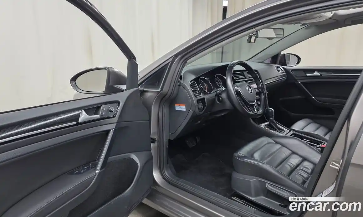 Volkswagen Golf 2015 2.0 гидро в Москве № 1198133, фото 10