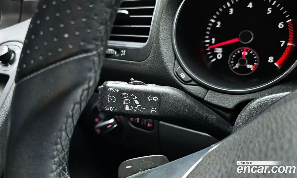 Volkswagen Golf 2012 1.4 гидро в Москве № 1198221, фото 18