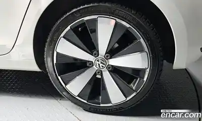Volkswagen Golf 2012 1.4 гидро в Москве № 1198221, миниатюра 5