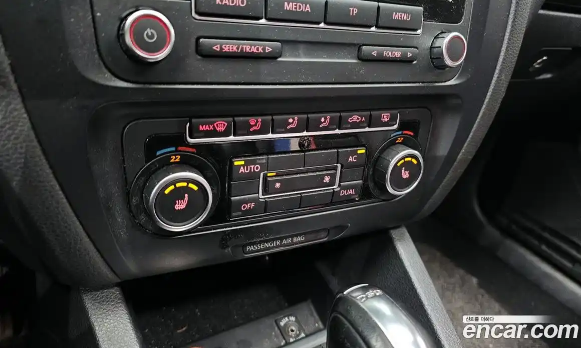 Volkswagen Jetta 2012 2.0 гидро в Москве № 1198314, фото 15
