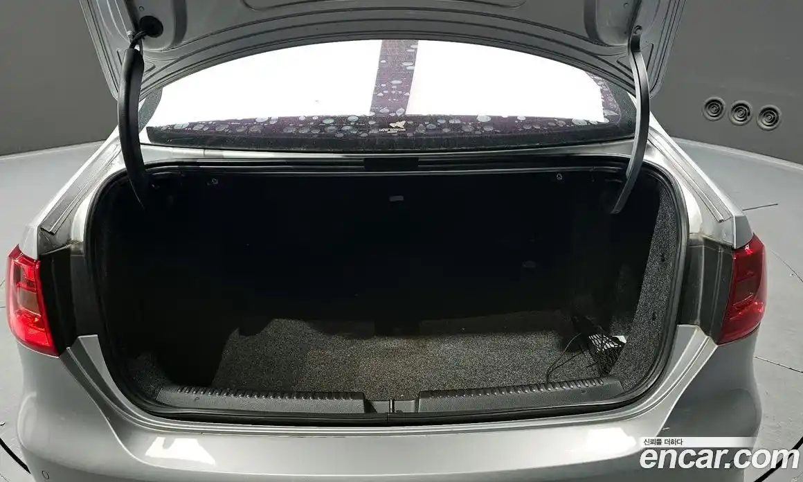 Volkswagen Jetta 2012 2.0 гидро в Москве № 1198314, фото 20