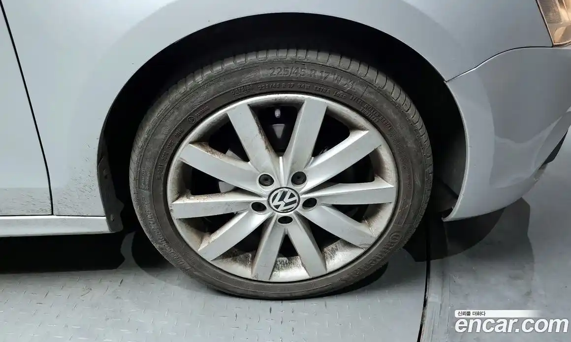 Volkswagen Jetta 2012 2.0 гидро в Москве № 1198314, фото 5