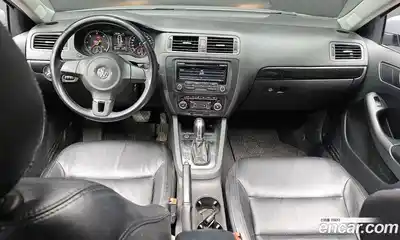 Volkswagen Jetta 2012 2.0 гидро в Москве № 1198314, миниатюра 7