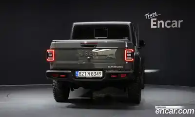 Jeep Gladiator 2023 3.6 гидро в Москве № 1198456, миниатюра 4