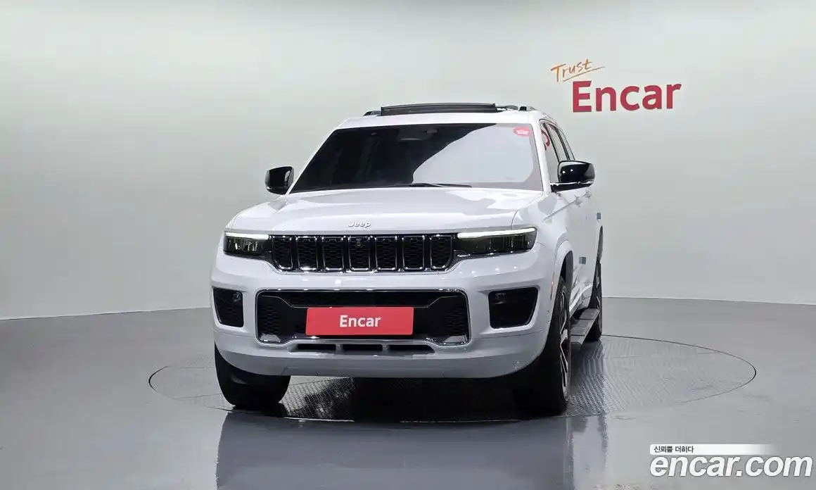 Jeep Cherokee 2022 3.6 гидро в Москве № 1198478, фото 3