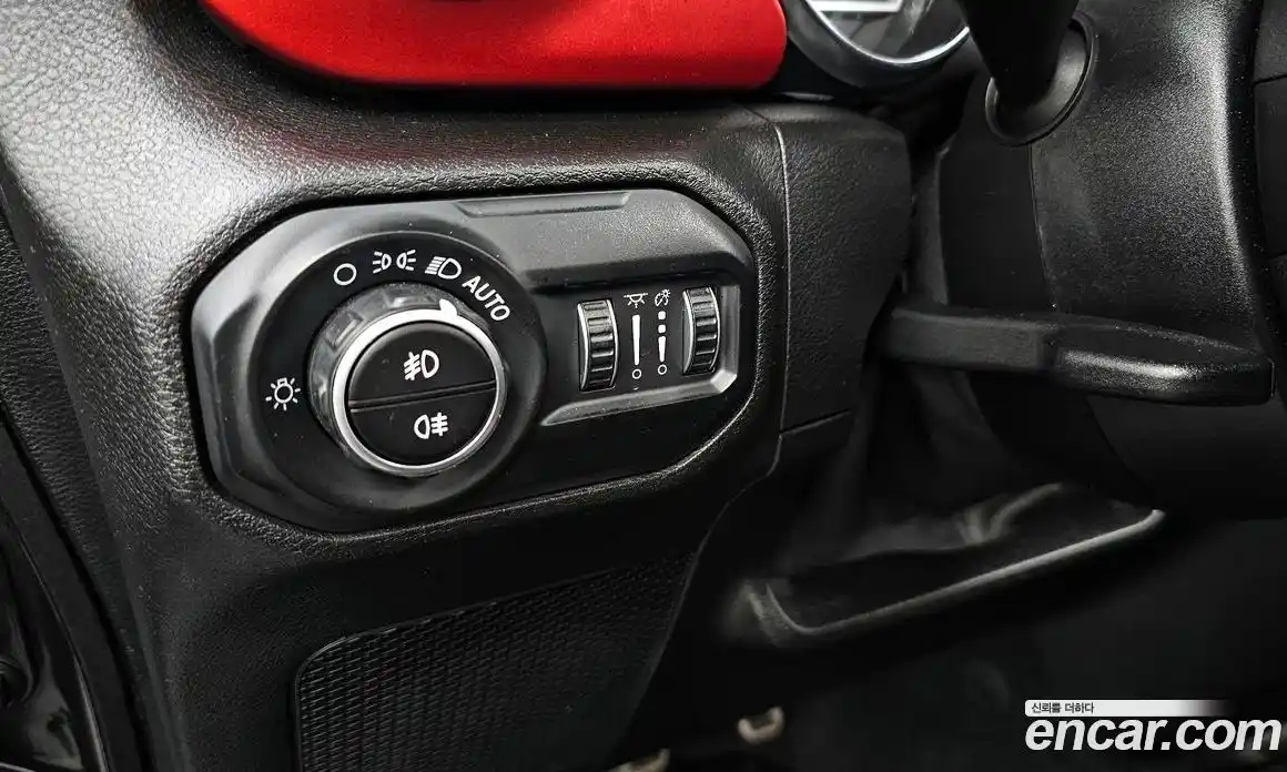 Jeep Wrangler 2019 2.0 гидро в Москве № 1198516, фото 14