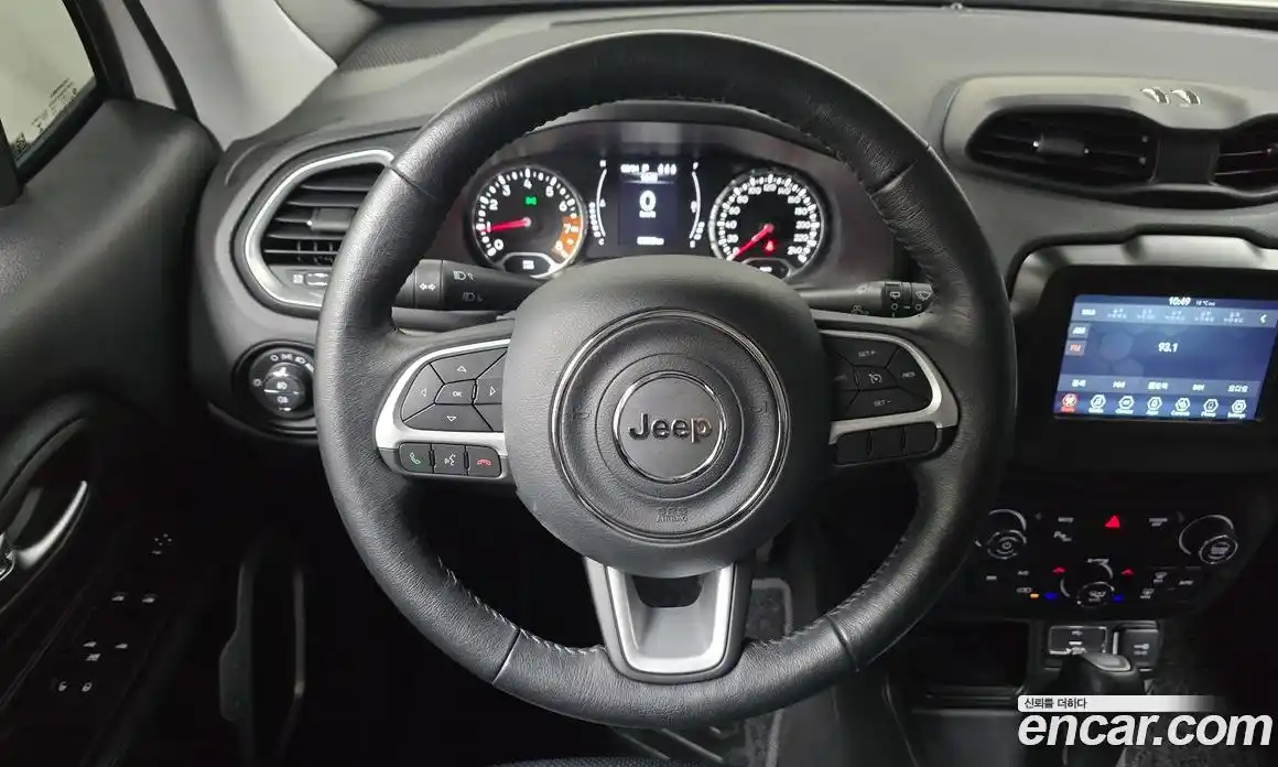 Jeep Renegade 2021 2.4 гидро в Москве № 1198525, фото 13