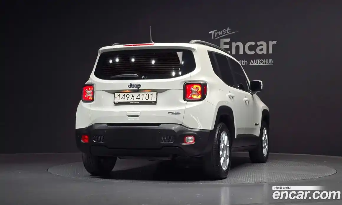 Jeep Renegade 2021 2.4 гидро в Москве № 1198525, фото 4
