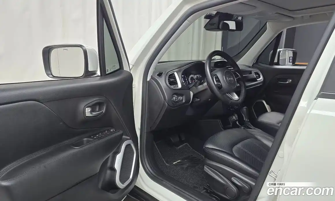 Jeep Renegade 2021 2.4 гидро в Москве № 1198525, фото 10