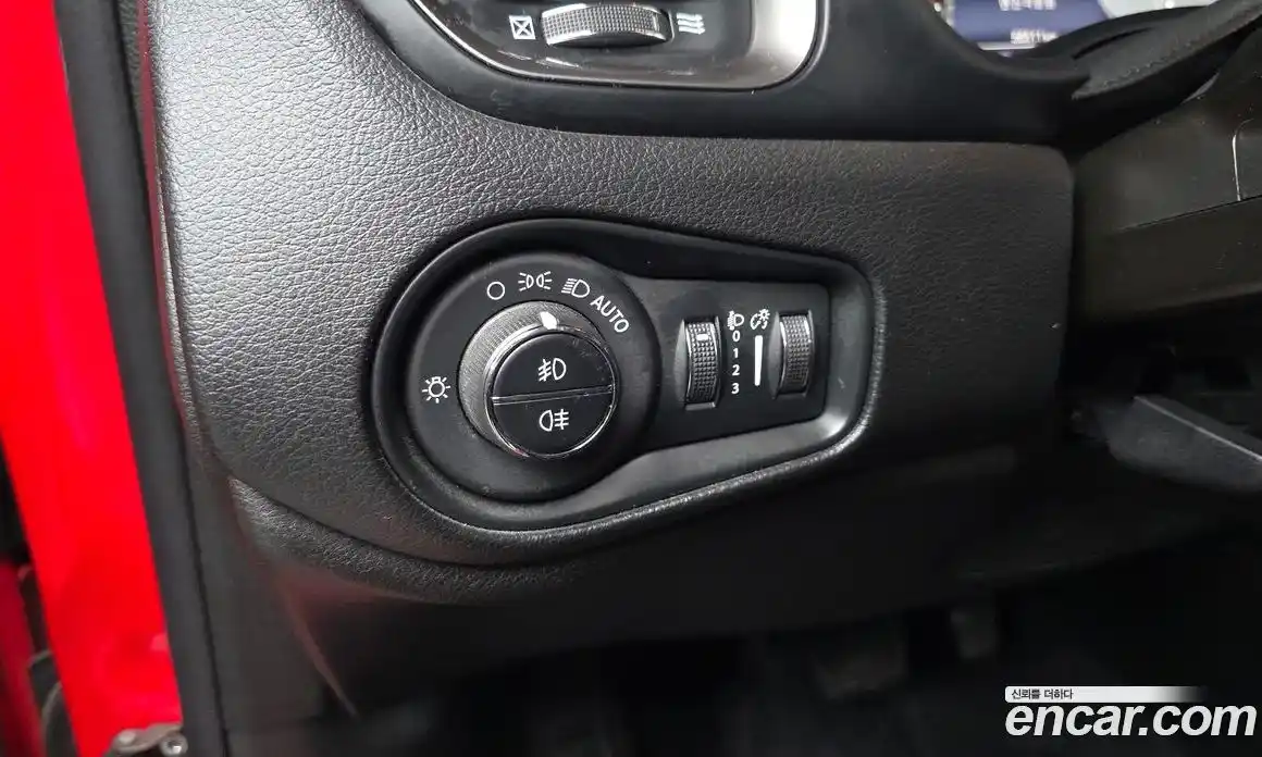 Jeep Renegade 2020 2.4 гидро в Москве № 1198545, фото 16