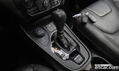 Jeep Cherokee 2021 3.2 гидро в Москве № 1198547, миниатюра 9