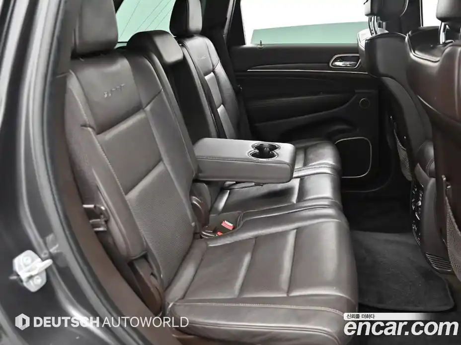 Jeep Cherokee 2015 3.0 гидро в Москве № 1198708, фото 12