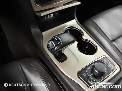Jeep Cherokee 2015 3.0 гидро в Москве № 1198708, миниатюра 9