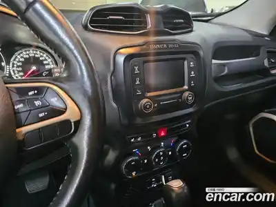 Jeep Renegade 2016 2.4 гидро в Москве № 1198750, миниатюра 9