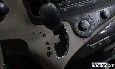 Toyota Sienna 2011 3.5 гидро в Москве № 1198905, миниатюра 9