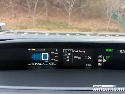 Toyota Prius 2018 1.8 вариатор в Москве № 1198962, миниатюра 8