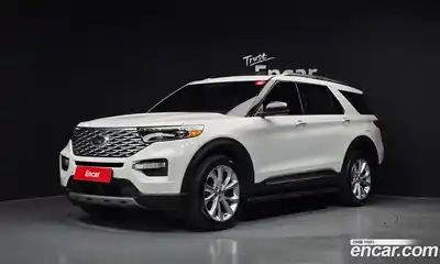Ford Explorer, 2022