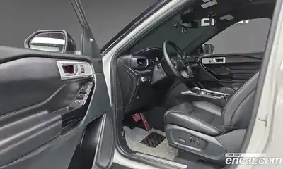 Ford Explorer 2022 3.0 гидро в Москве № 1199169, миниатюра 12