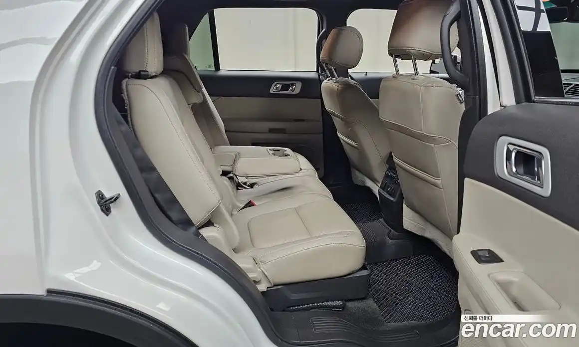 Ford Explorer 2015 3.5 гидро в Москве № 1199385, фото 12