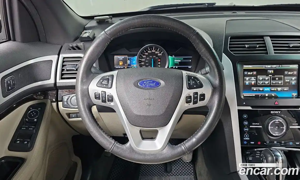 Ford Explorer 2015 3.5 гидро в Москве № 1199385, фото 13