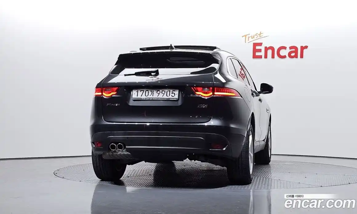 Jaguar F-Pace 2019 2.0 гидро в Москве № 1199797, фото 4