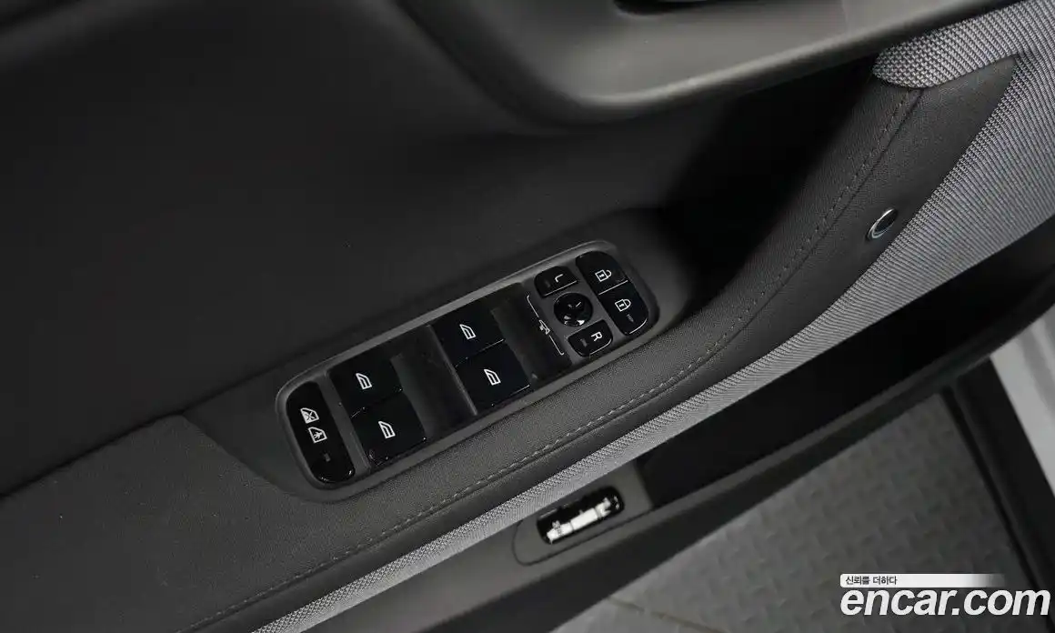 Polestar Polestar 2 2023 0.2 гидро в Москве № 1199882, фото 17