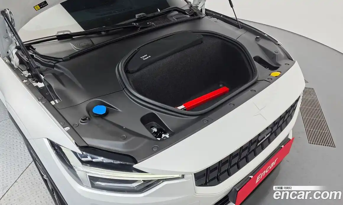 Polestar Polestar 2 2023 0.2 гидро в Москве № 1199882, фото 6