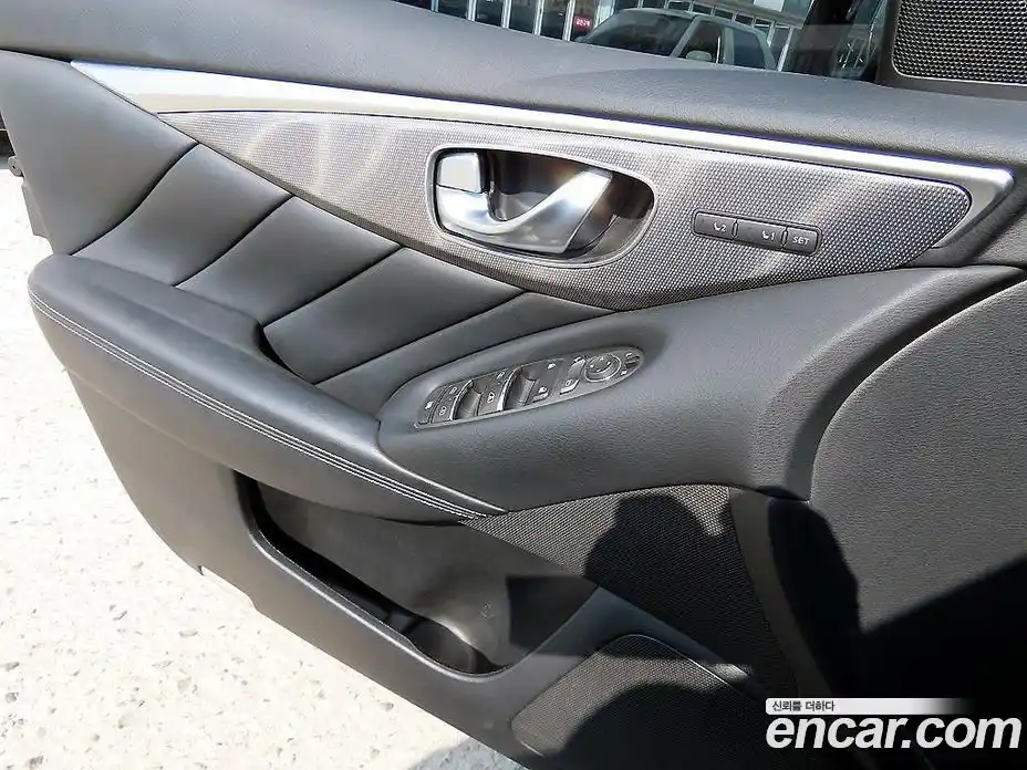 Infiniti Q50 2015 3.5 гидро в Москве № 1200014, фото 11