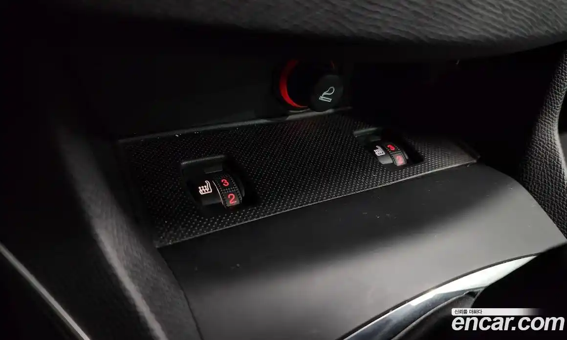 Peugeot 308 2018 1.6 гидро в Москве № 1200053, фото 15