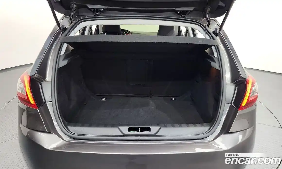 Peugeot 308 2018 1.6 гидро в Москве № 1200053, фото 20