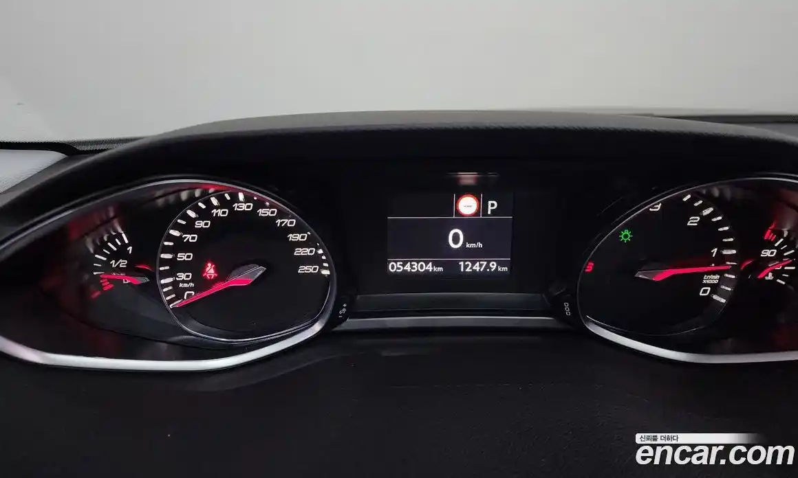 Peugeot 308 2018 1.6 гидро в Москве № 1200053, фото 8