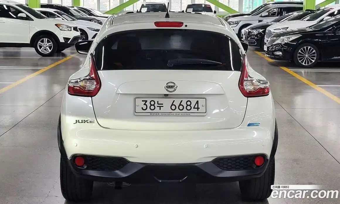 Nissan Juke 2015 1.6 гидро в Москве № 1200252, фото 4
