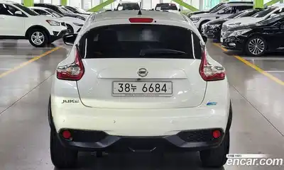 Nissan Juke 2015 1.6 гидро в Москве № 1200252, миниатюра 4