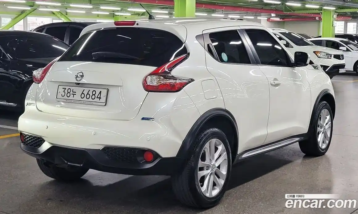 Nissan Juke 2015 1.6 гидро в Москве № 1200252, фото 5