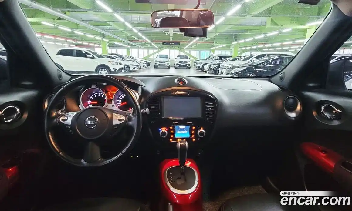Nissan Juke 2015 1.6 гидро в Москве № 1200252, фото 8
