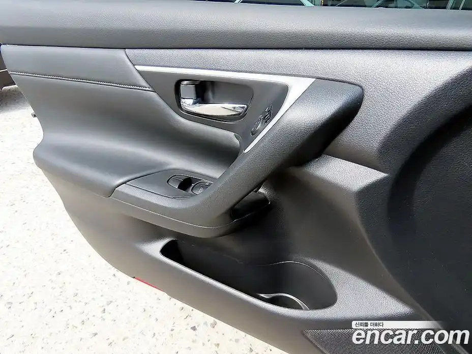 Nissan Altima 2016 2.5 гидро в Москве № 1200261, фото 11