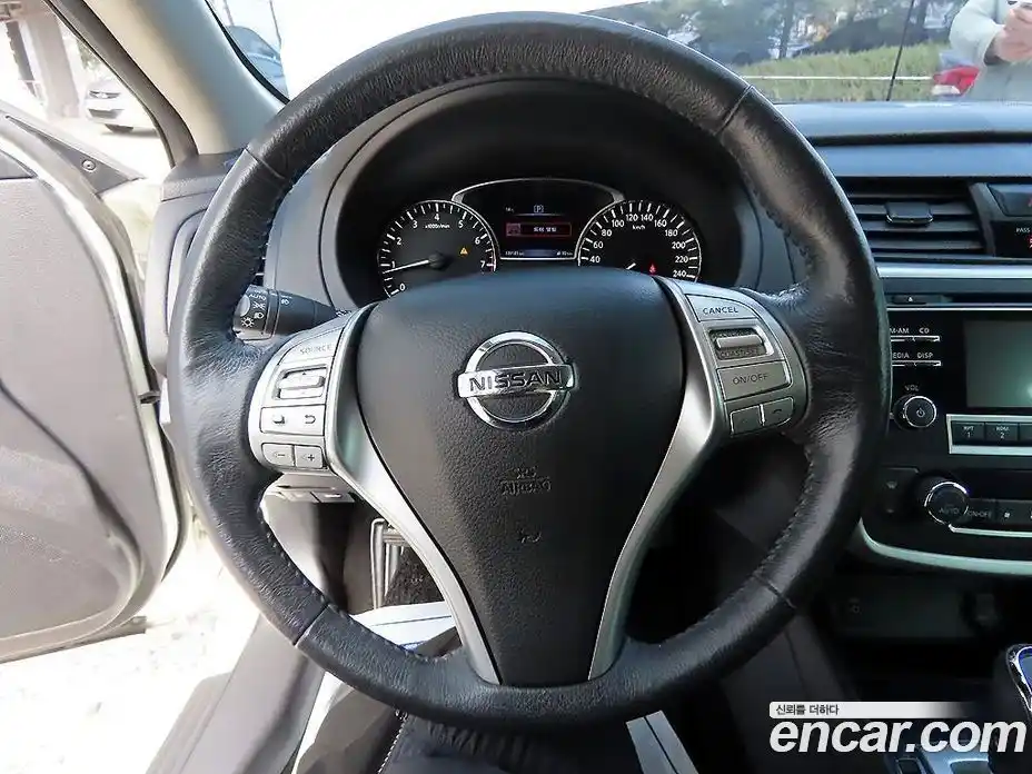 Nissan Altima 2016 2.5 гидро в Москве № 1200261, фото 8