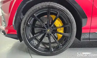 Lamborghini Urus 2020 4.0 гидро в Москве № 1200273, миниатюра 5