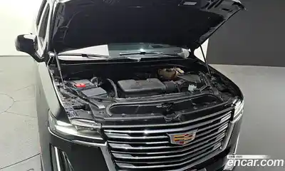Cadillac Escalade 2022 6.2 гидро в Москве № 1200308, миниатюра 6