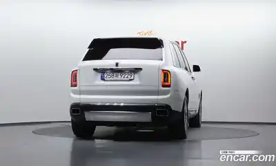 Rolls-Royce Cullinan 2023 6.7 гидро в Москве № 1200443, миниатюра 3