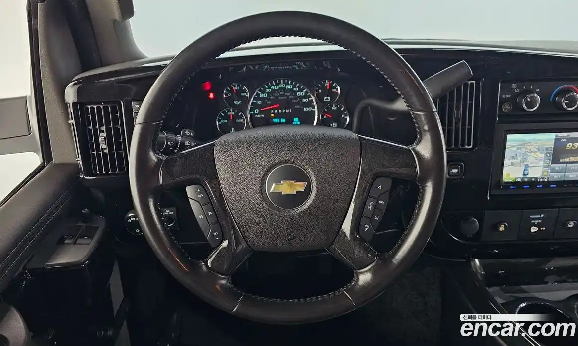 Chevrolet Express Van 2018 6.0 Автомат в Москве № 1200589, фото 13