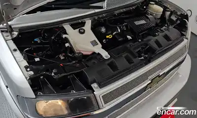 Chevrolet Express Van 2018 6.0 Автомат в Москве № 1200589, миниатюра 6