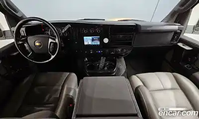 Chevrolet Express Van 2018 6.0 Автомат в Москве № 1200589, миниатюра 7