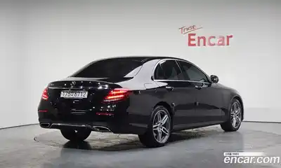 Mercedes-Benz E-Class 2020 2.0 гидро в Москве, миниатюра 2