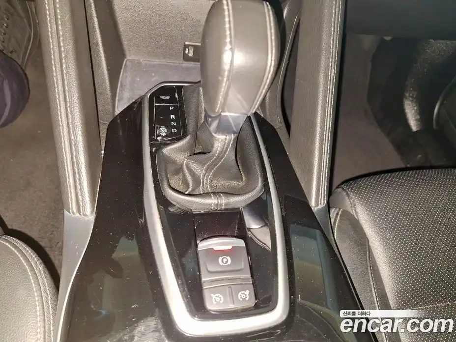 Renault QM6 2021 2.0 гидро в Москве № 185965, фото 16