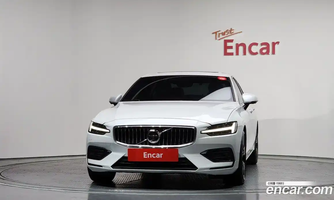 Volvo S60 2021 2.0 гидро в Москве № 196944, фото 3