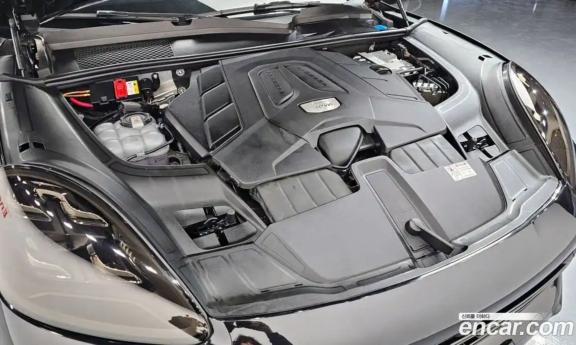 Porsche Cayenne 2022 3.0 гидро в Москве № 197143, фото 6