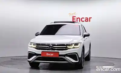 Volkswagen Tiguan 2023 2.0 гидро в Москве № 199072, миниатюра 3