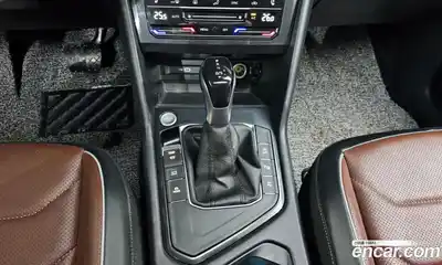Volkswagen Tiguan 2023 2.0 гидро в Москве № 199072, миниатюра 9
