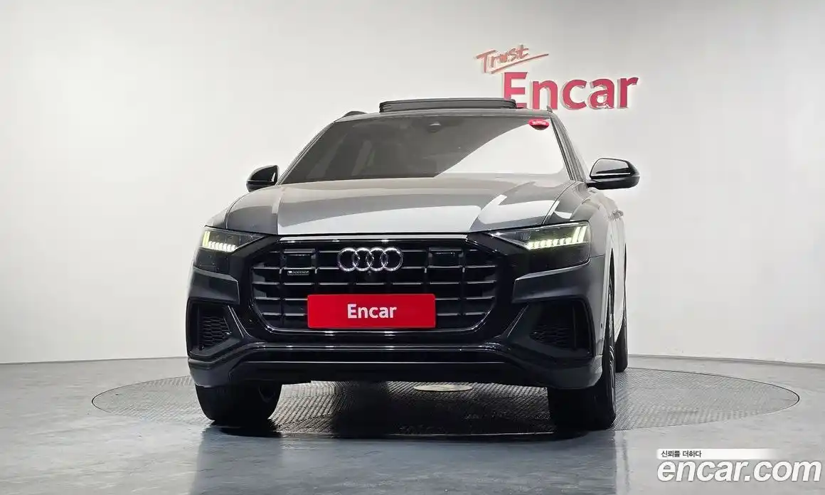 Audi Q8 2021 3.0 гидро в Москве № 212397, фото 3